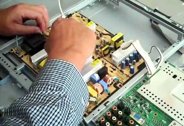 TV Mechanic Mr. Pratap Narayan Singha in Midnapore